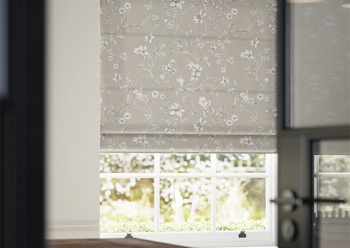 Etched Vine, Sandstone - Roman Blind - Image 5